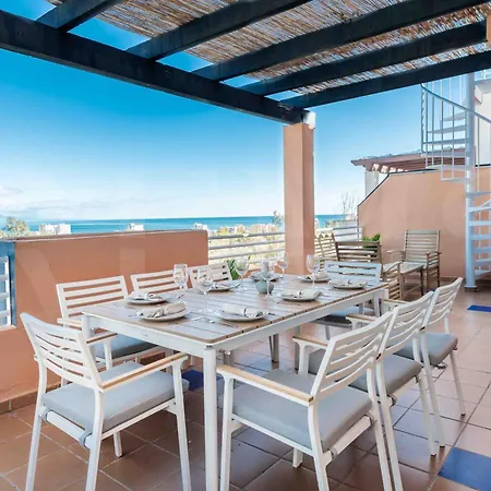 Premium With Private Pool & Garden By Rems