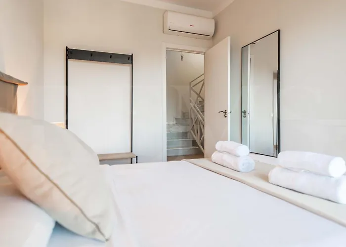 Villa Premium With Private Pool & Garden By Rems