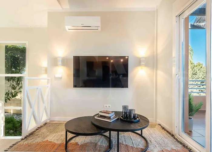 Premium With Private Pool & Garden By Rems Torremolinos