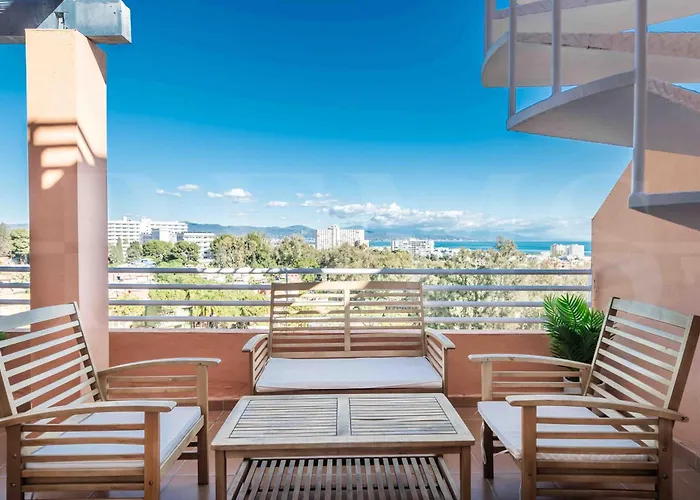 Premium With Private Pool & Garden By Rems Villa *