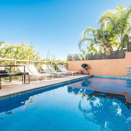 Villa Premium With Private Pool & Garden By Rems *