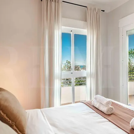 فيلة Premium With Private Pool & Garden By Rems