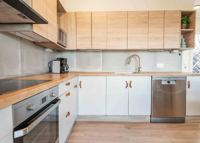 Premium With Private Pool & Garden By Rems Вилла *