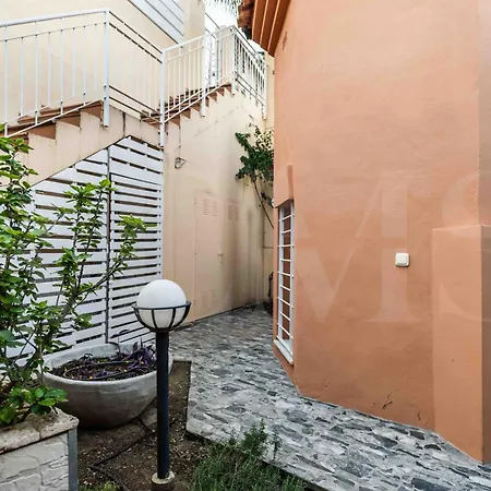 Premium With Private Pool & Garden By Rems 托雷莫利诺斯