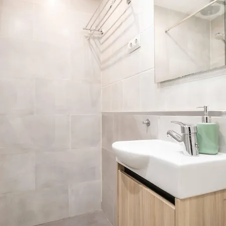 Villa Premium With Private Pool & Garden By Rems